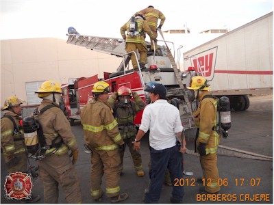 Incendio en Plaza Ley - Jalisco Foto 4