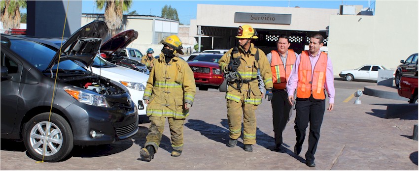 Simulacro de incendio concesionaria Toyota - Foto 2