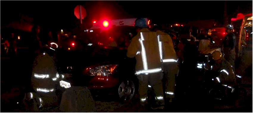 Accidente vial California y Yaqui - foto 3