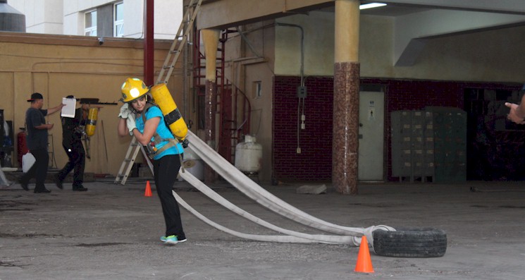 Evaluacin fsica a las y los aspirantes a ingresar a la Academia 2014