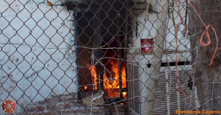 Incendio casa Emeterio Ochoa y CTM - Foto 1