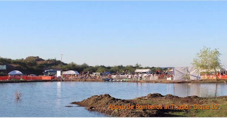 Triatln Dique 1: panormica de las instalaciones y pblico asistente