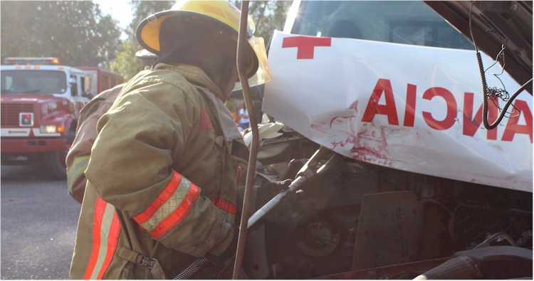 Colisin ambulancia Cruz Roja - Foto 6