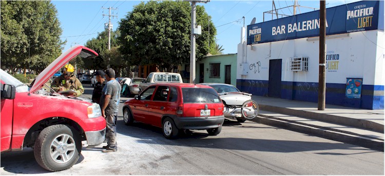 Incendio frente a cantina Balerina - Foto 3