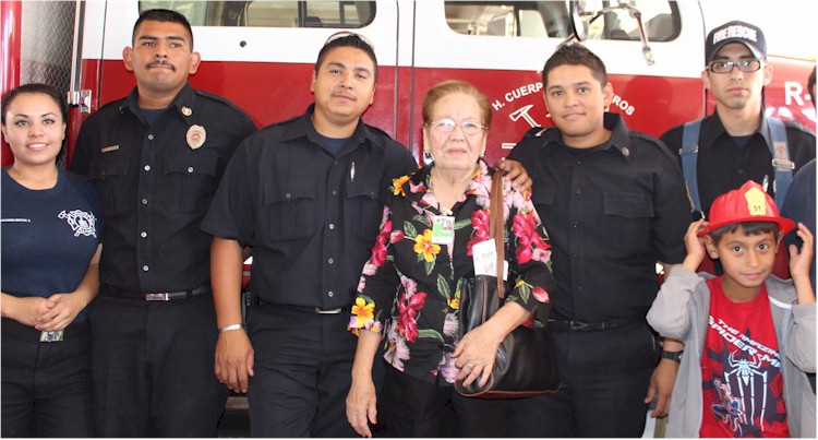 Nias y nios de Cocorit visitan a Bomberos - Foto 10