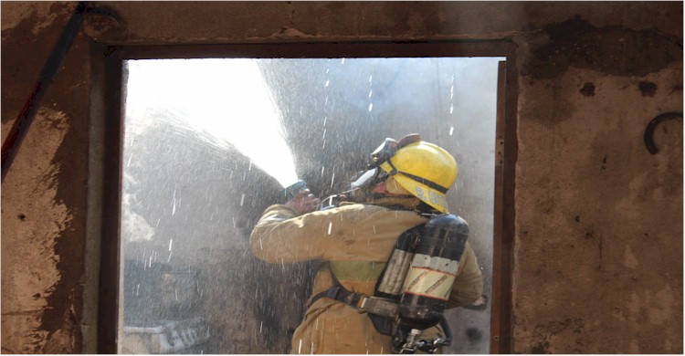 Incendio vivienda La Ladrillera al sur-oriente de la ciudad - Foto 7