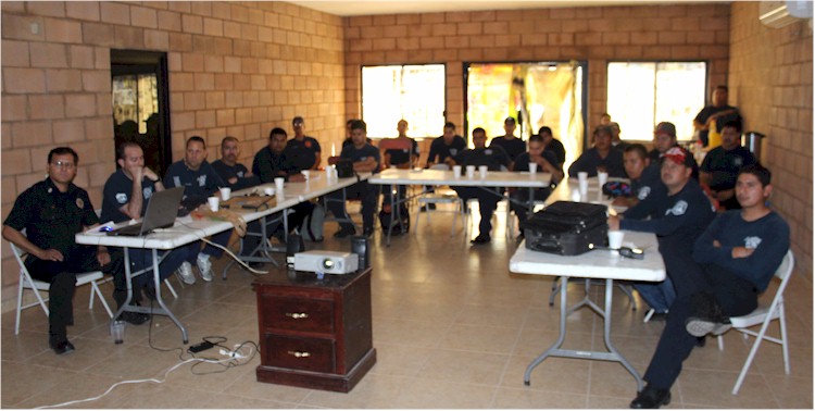 Bomberos Voluntarios durante Curso RIT - Foto 5