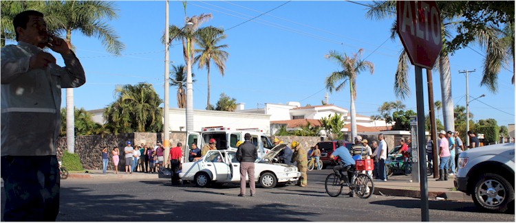 Colision Eje Vial Coahuila - Foto 3