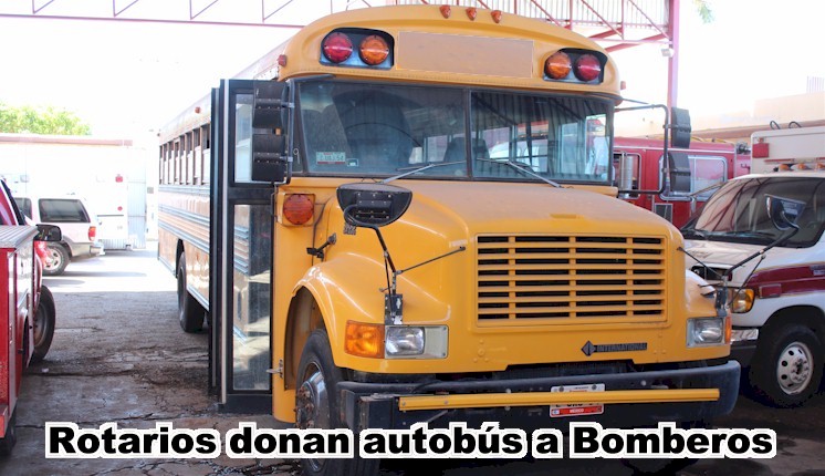 Rotarios donan autobs